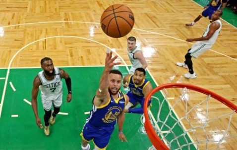 开云登录入口-【圆桌】库里挤进历史前10？距离GOAT讨论还多远？