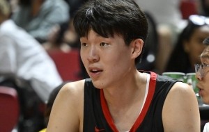 薛思佳：相较于数据 杨瀚森展现出的社牛属性和松弛感更让人惊喜