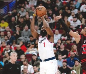 开云网页版中国官网-洛城德比！小卡伤情不明，哈登硬刚湖人东詹，双方都是排名卡位战