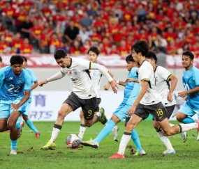 Kaiyun开云中国官网-U22国足为何半场狂轰9球？王钰栋单点爆破，对手血槽已空